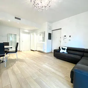 Mpm - Belinzaghi 5 6 Pax Apartamento Milán